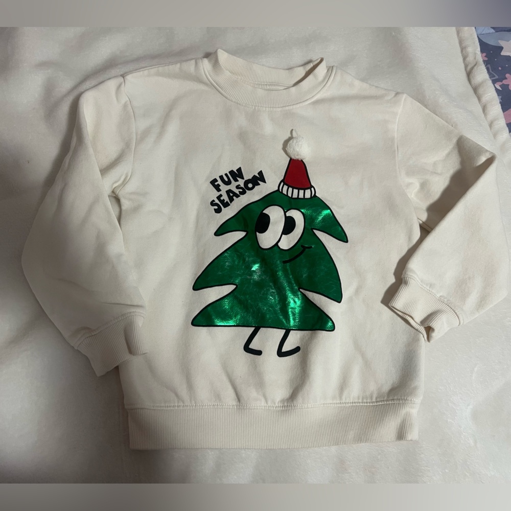H&M White Sweatshirt with Green Tree Design